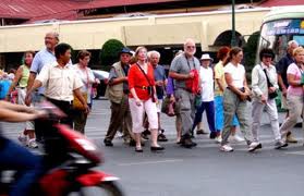 ສ້າງເງື່ອນໄຂໃຫ້ຊາວຕ່າງປະເທດເຂົ້າ, ອອກເມືອງ, ອາໄສຢູ່ ຫວຽດນາມ